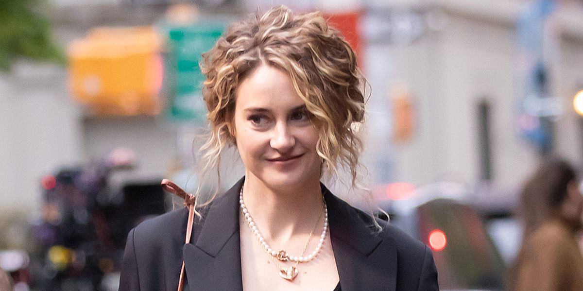 Shailene woodley is seen on the set of three women on april news photo 1656683963.jpg